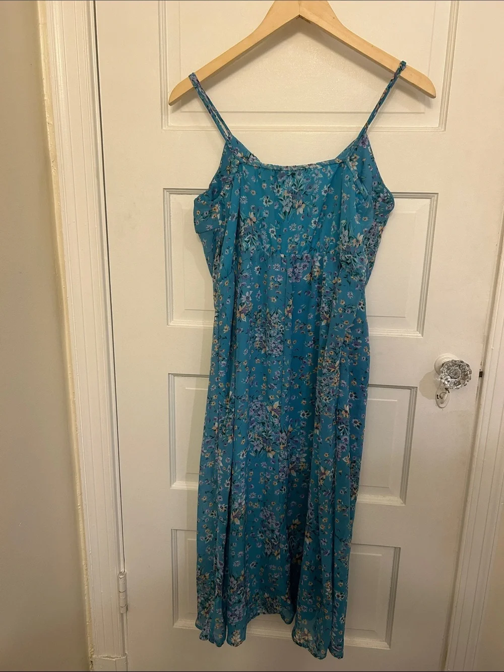 🛍 2/$18 Eclair Teal Floral Spaghetti Strap Midi Dress